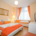 City Guesthouse Pension Berlin 2* Berlin