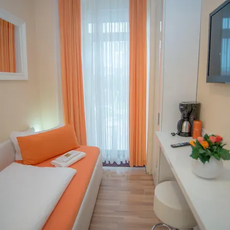 Affittacamere City Guesthouse Pension Berlin Berlino