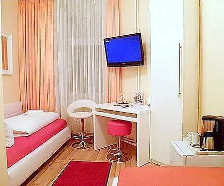 Πανσιόν City Guesthouse Pension Berlin 2*