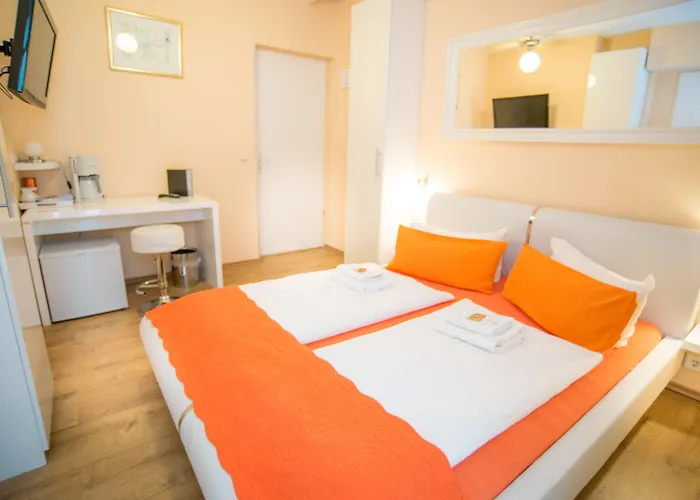 City Guesthouse Pension Berlin 2* Berlin